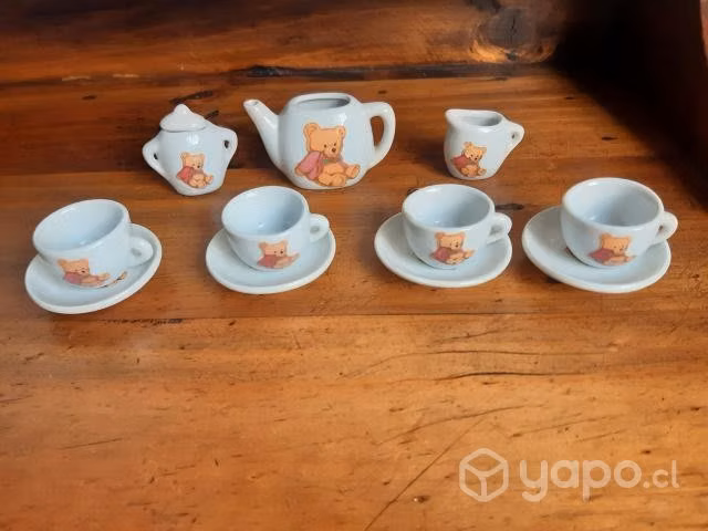 Juego de té de porcelana en miniatura - Imagen 2