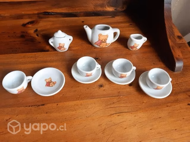 Juego de té de porcelana en miniatura - Imagen 3