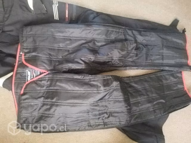 Pantalon tecnico para andar en moto