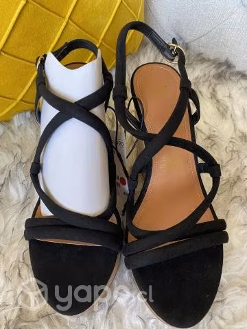 Bellas sandalias hym nuevas - Imagen 3