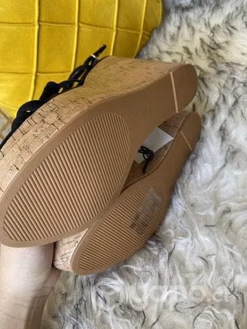 Bellas sandalias hym nuevas - Imagen 4