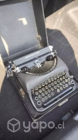 Máquina de e escribir antigua