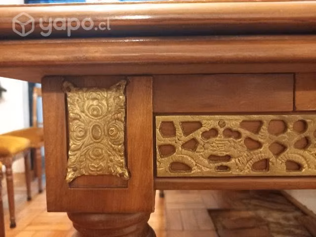 Mesa de comedor extensible + 6 sillas y 2 sitiales
