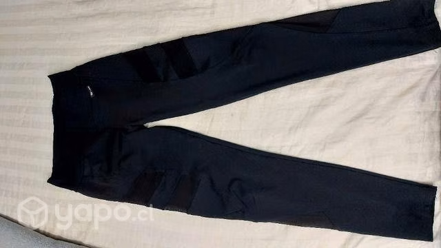 Ropa deportiva usada talla S y M