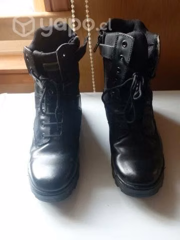 Zapatos botas zapatillas