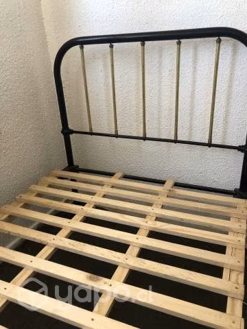 Cama de bronce 1/2