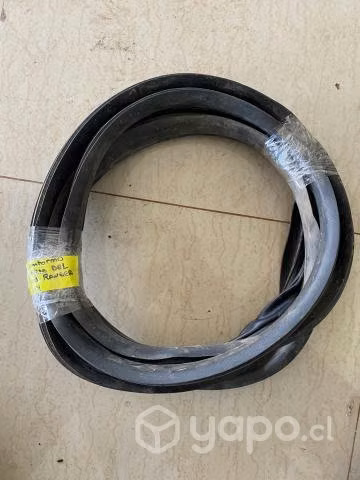 Goma contorno pilar puerta del der Ranger 2014