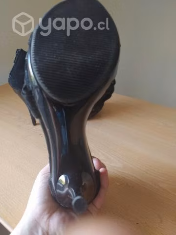 Chalas formales de gamuza negra N° 36 nuevas