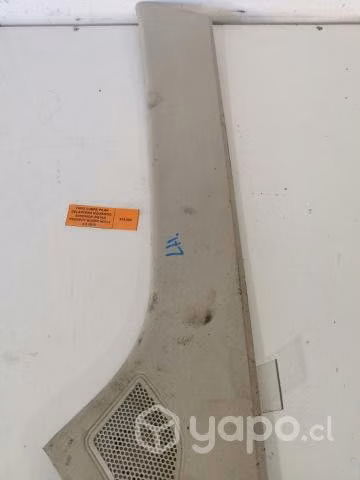 Tapiz Cubre Pilar Delantero Izquierdo (PB182) Peug
