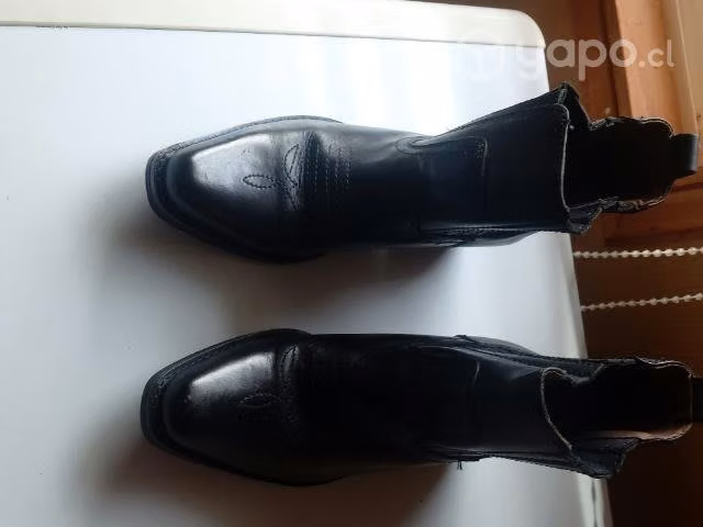 Zapatos botas zapatillas