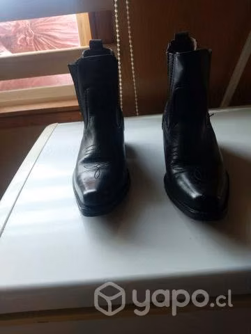 Zapatos botas zapatillas