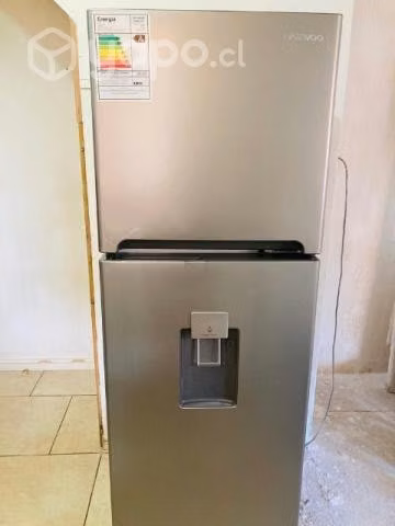 Refrigerador Daewoo rge 26-dip