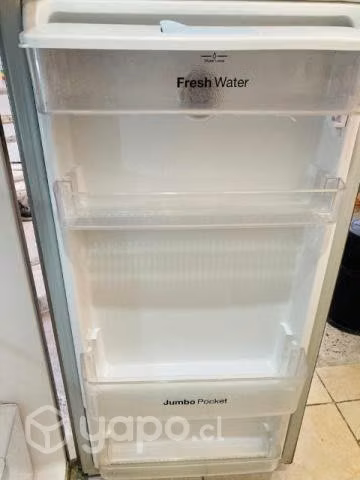 Refrigerador Daewoo rge 26-dip