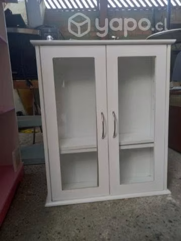 Repisas y decoración