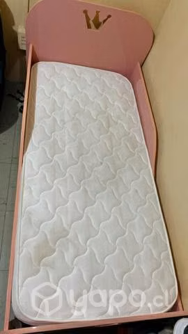 Cama de transacción poco tiempo de uso - Imagen 2