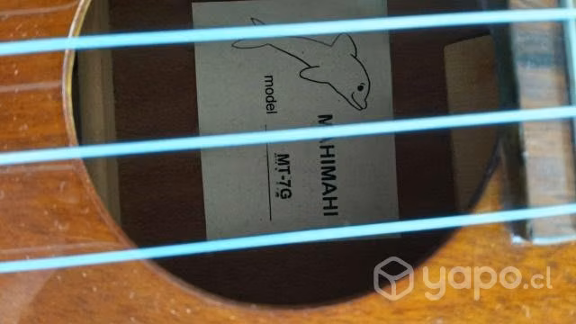 Ukelele tenor Mahi-Mahi Caoba Solida (con funda)