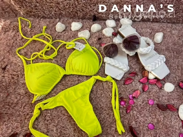 Bikinis tipo colales