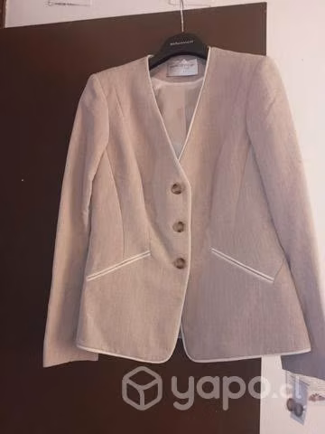 Vestido y chaqueta