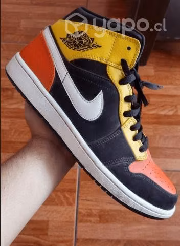 Jordan 1 mid original