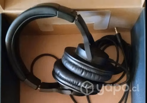 Audífonos AUDIO TECHNICA ATH-M20X (poco uso)