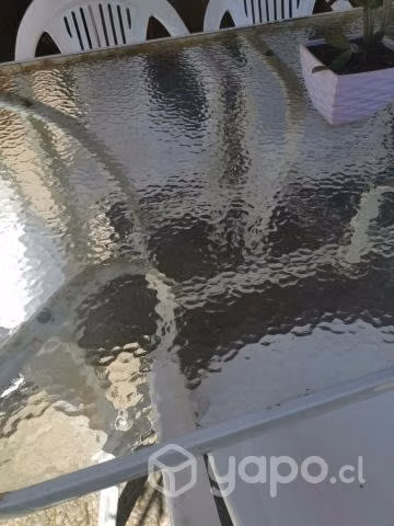 Mesa y silla terraza