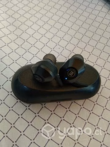 Auriculares con caja