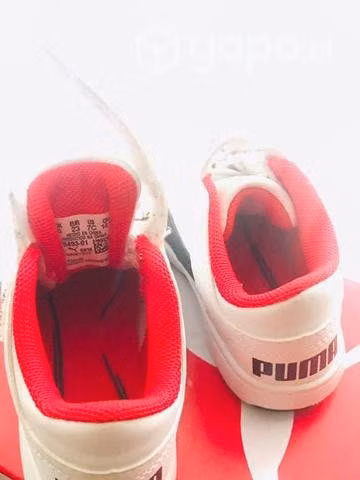 Zapatillas de bebé talla 23