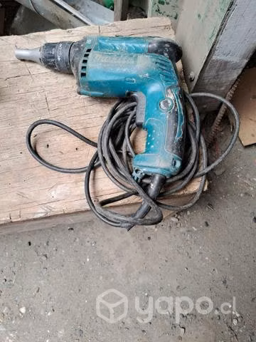 Destornillador marca makita