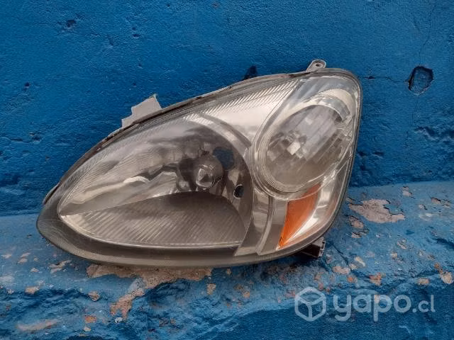 Óptico izq Toyota Yaris 2003-2005