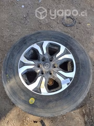 Llanta Aluminio Con NeumaTico 265 65 R17 (MBZ205)