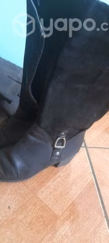 Botas con caña