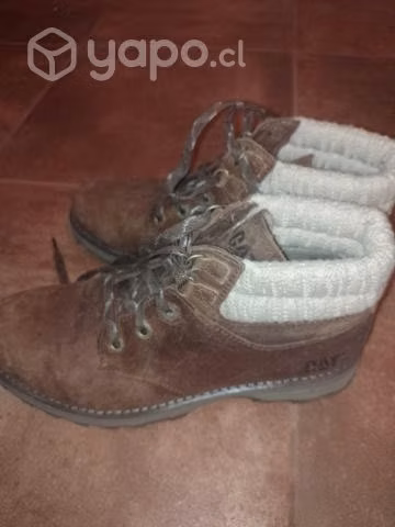 Botines Cat 39
