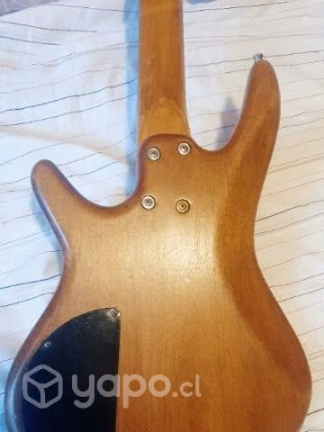 Bajo electrico Ibanez