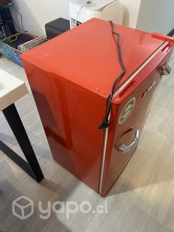 El Frigobar LFB-90R Retro Design (Usado 1 año) - Imagen 3