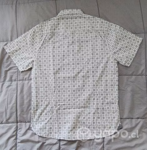 Camisa manga corta con diseño - Imagen 2