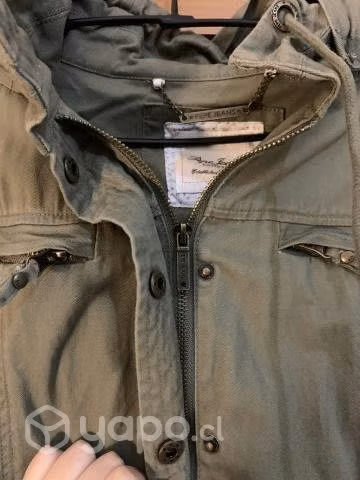 Chaqueta verde militar