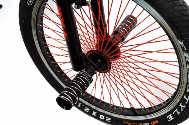 Bicicleta bmx aro 20 negro-rojo