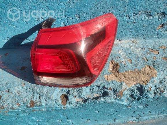 Foco trasero der kia rio  - Imagen 3