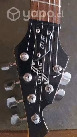 Hermosa guitarr eléctrica