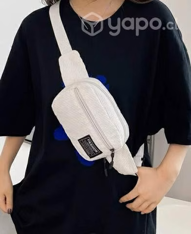 Bolsos, gorros y más