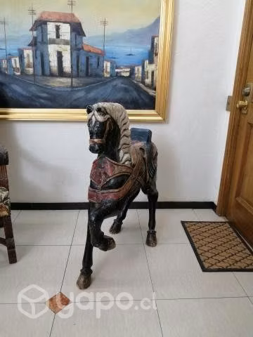 Caballo artesanal de madera - Imagen 2