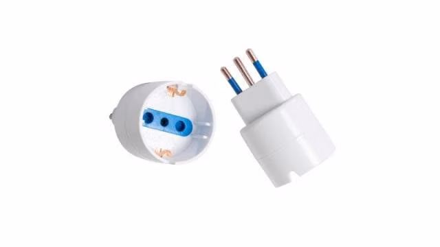 Adaptador Eléctrico Schuko 10a 250v 1500w