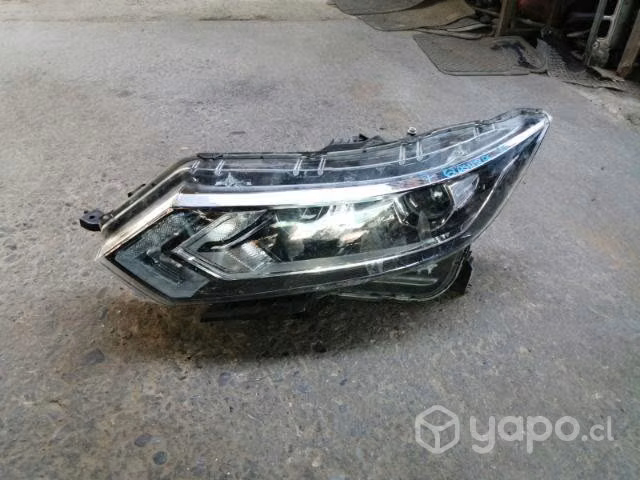 Optico izquierdo Nissan Qashqai 2021 original