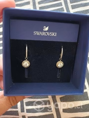Aros Swarovski en caja original
