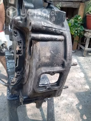 Carcasa Caja de Cambio Camión Hino FB99