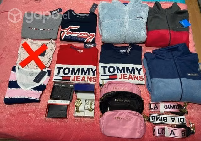Lote de ropa y accesorios