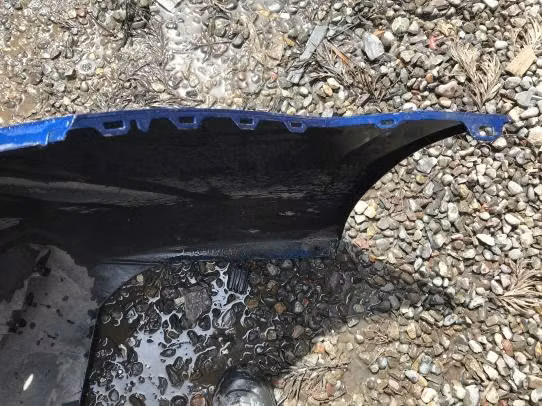 Parachoque Trasero Nissan Versa (19-21)