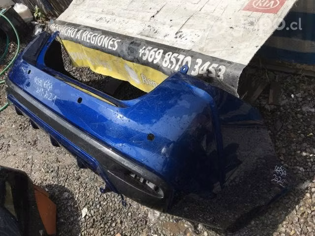 Parachoque Trasero Nissan Versa (19-21)
