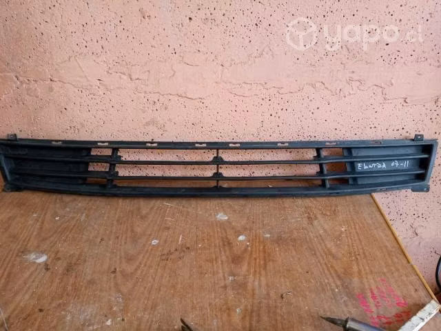 Rejilla parachoque Hyundai Elantra 07-11
