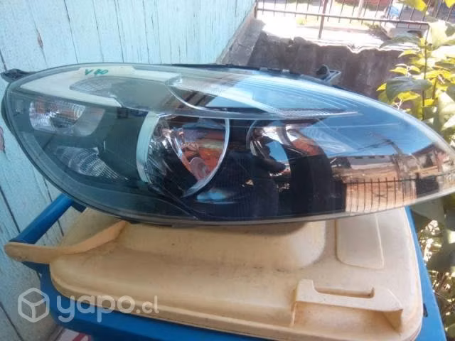 Opticos volvo v40 2023 halogenos